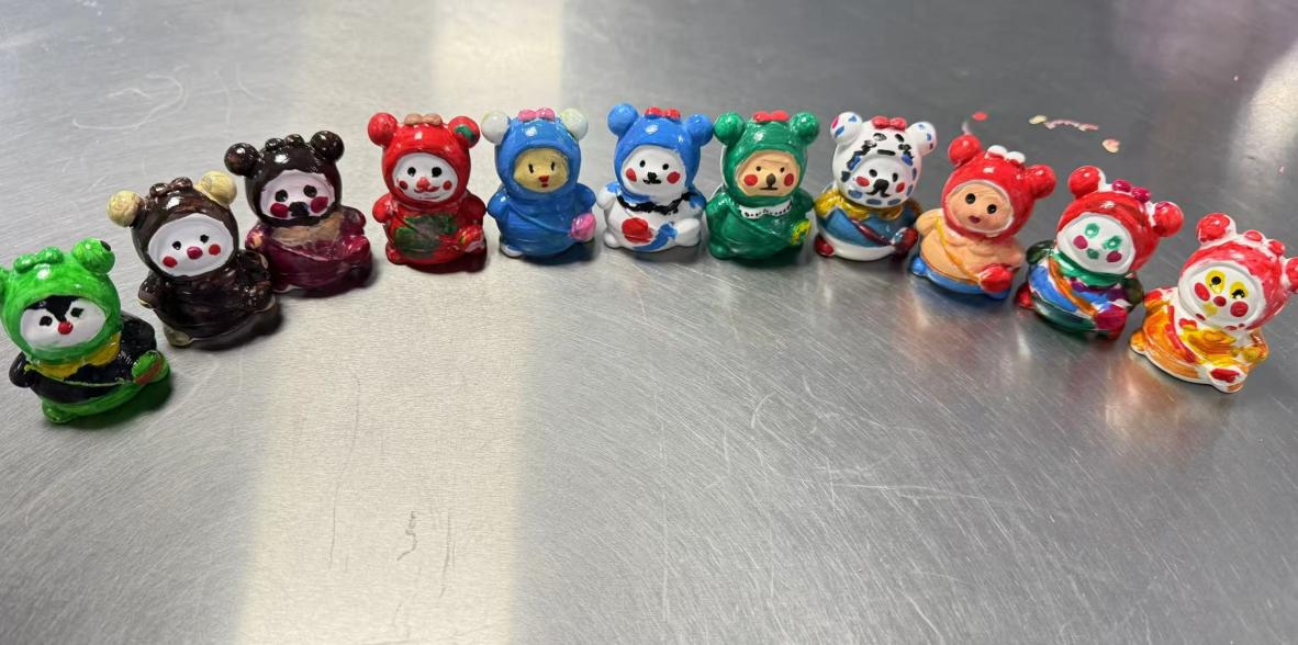 绘出心情 遇见自己——妇女精神医学科开展石膏彩绘活动