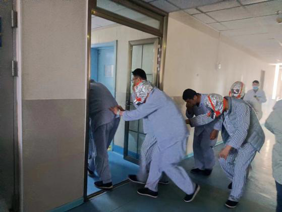 自治区宁安医院组织开展消防宣传月火灾疏散演练